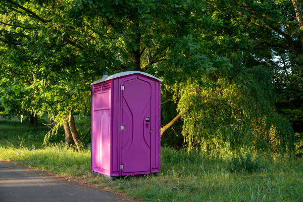 Best Portable restroom trailer rental  in Morrice, MI